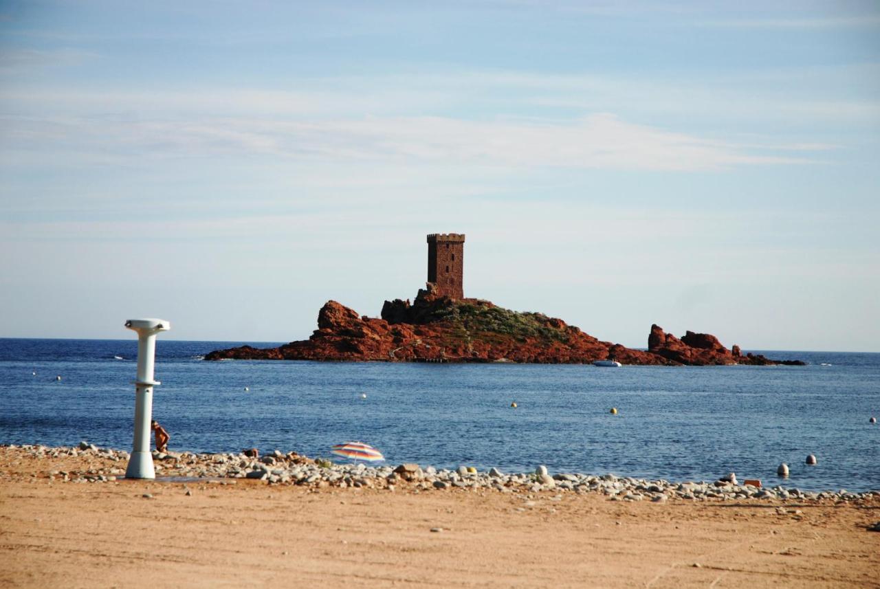 Agay Cap Esterel Le Hameau F2 Clim Plein Sud Dernier Etage Magnifique Vue Mer Saint-Raphaël Exteriér fotografie