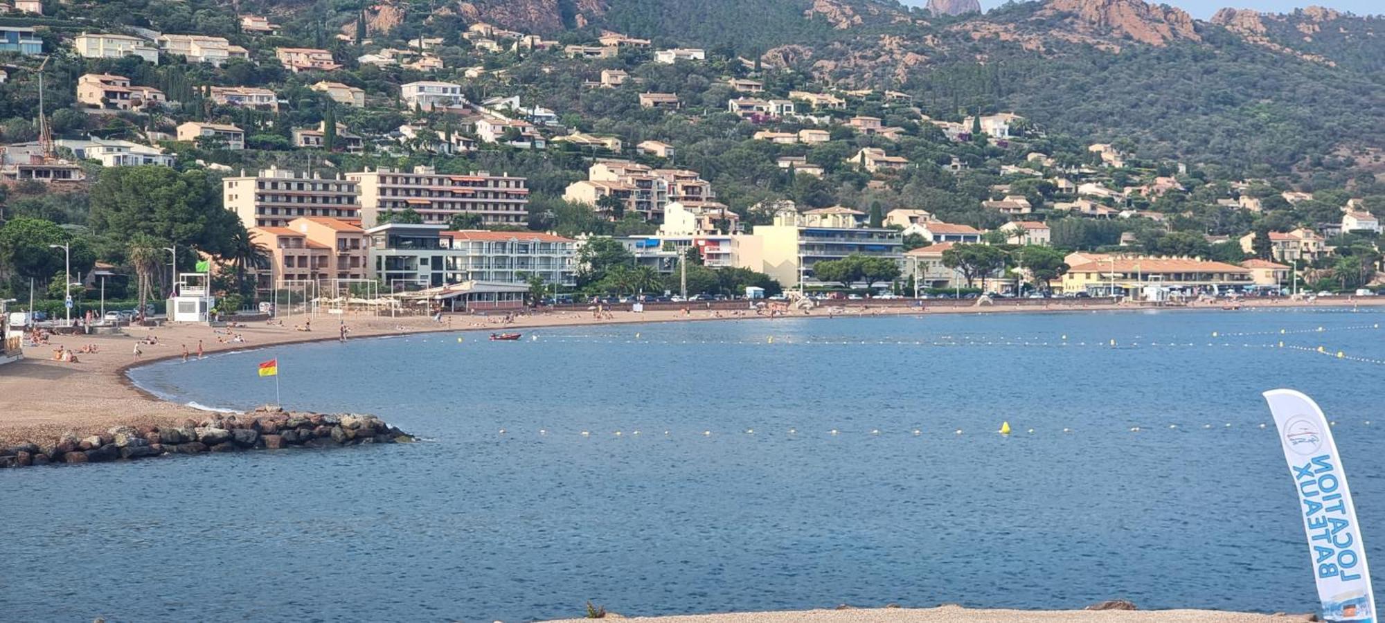 Agay Cap Esterel Le Hameau F2 Clim Plein Sud Dernier Etage Magnifique Vue Mer Saint-Raphaël Exteriér fotografie