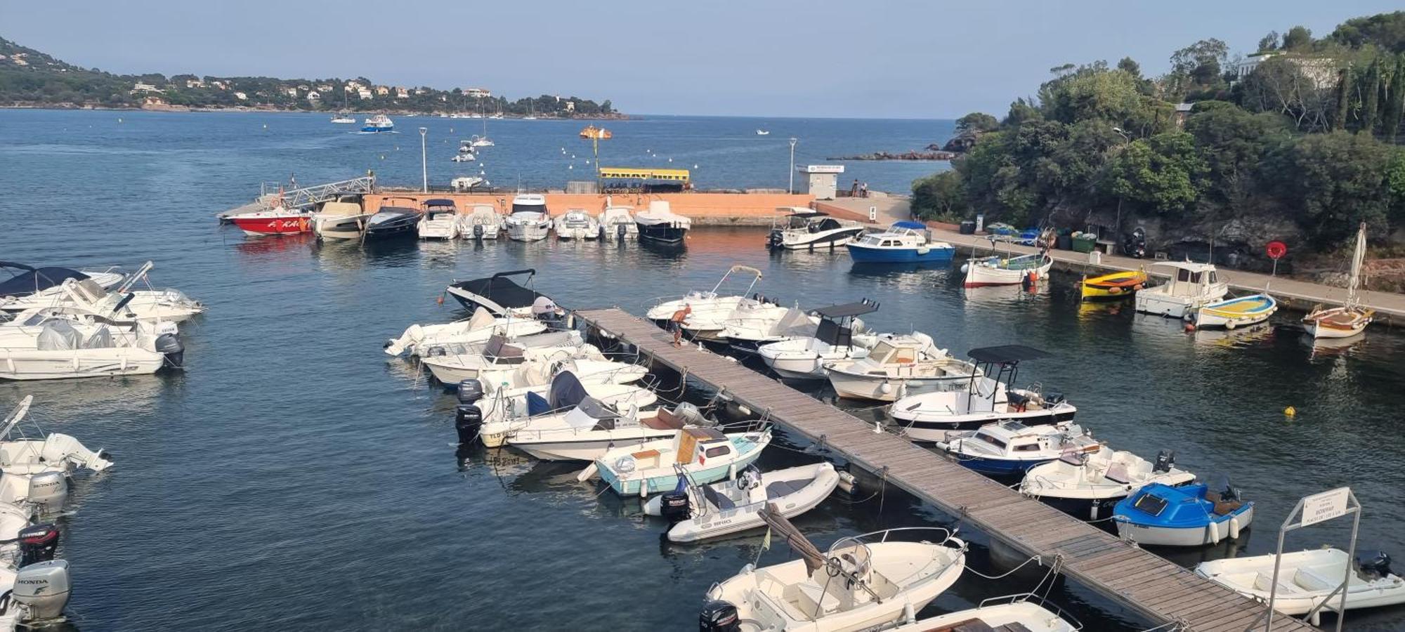 Agay Cap Esterel Le Hameau F2 Clim Plein Sud Dernier Etage Magnifique Vue Mer Saint-Raphaël Exteriér fotografie