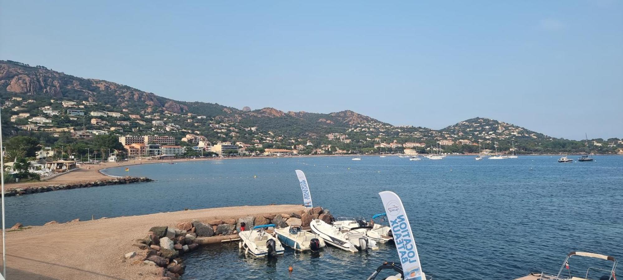 Agay Cap Esterel Le Hameau F2 Clim Plein Sud Dernier Etage Magnifique Vue Mer Saint-Raphaël Exteriér fotografie