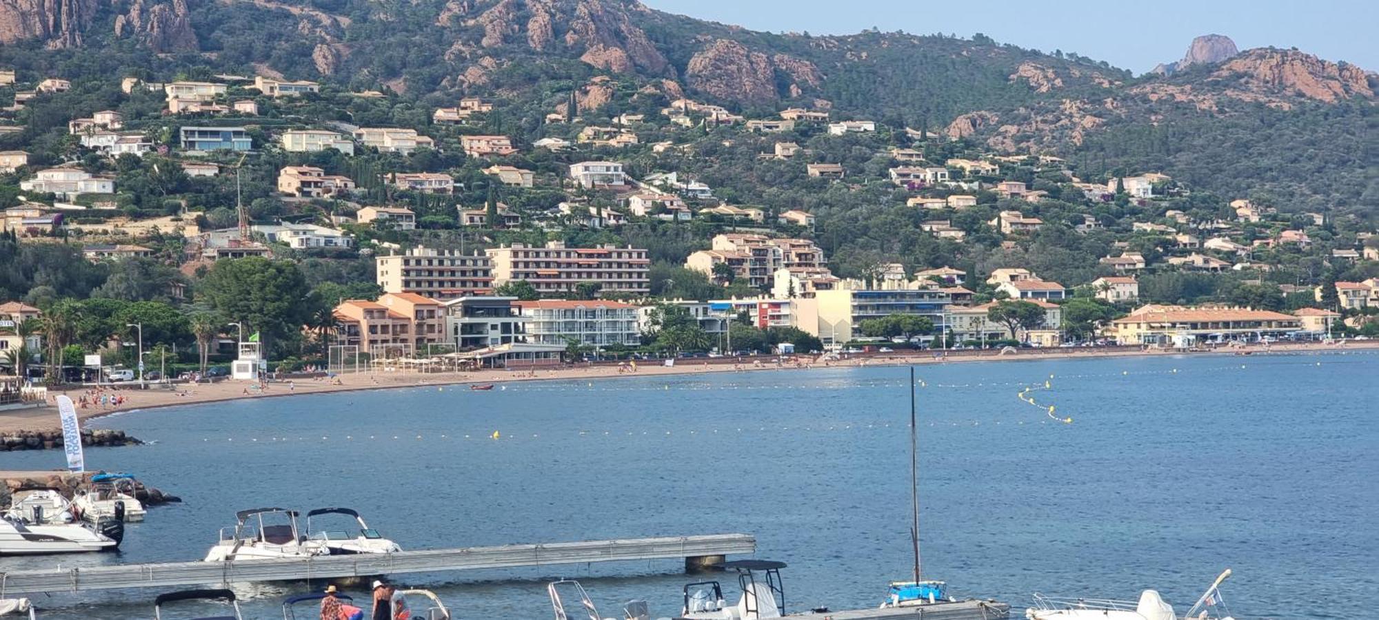 Agay Cap Esterel Le Hameau F2 Clim Plein Sud Dernier Etage Magnifique Vue Mer Saint-Raphaël Exteriér fotografie