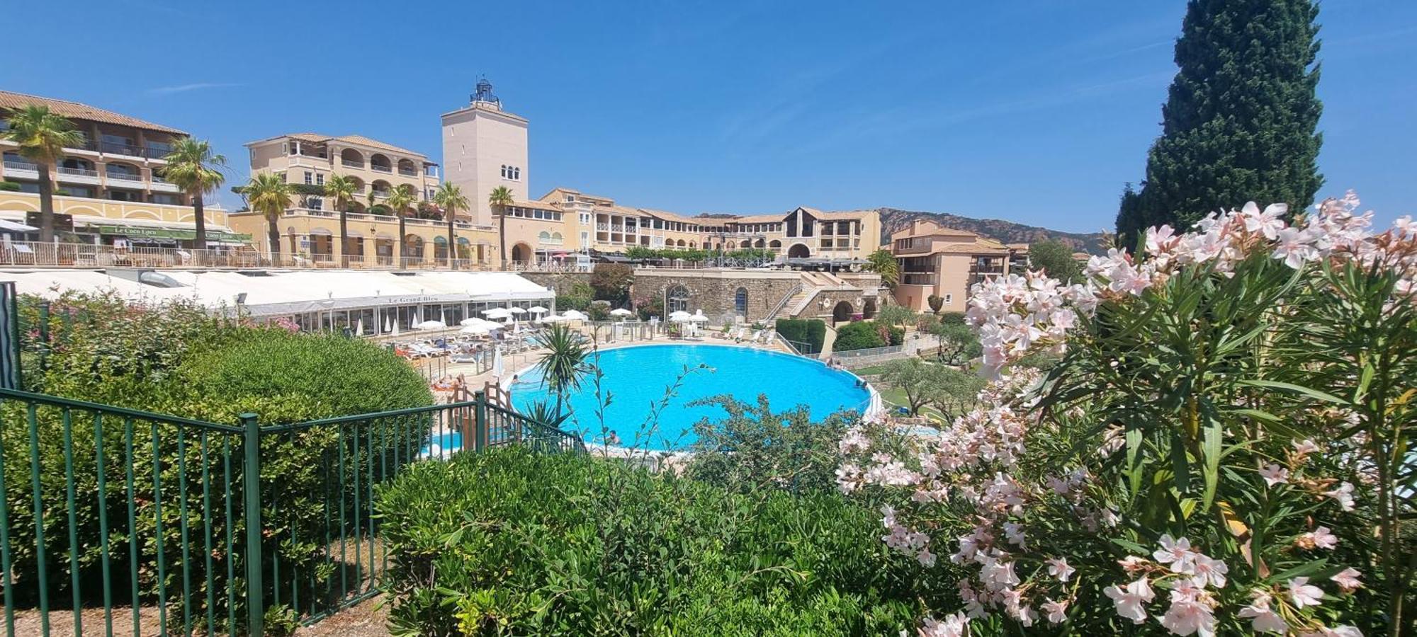 Agay Cap Esterel Le Hameau F2 Clim Plein Sud Dernier Etage Magnifique Vue Mer Saint-Raphaël Exteriér fotografie
