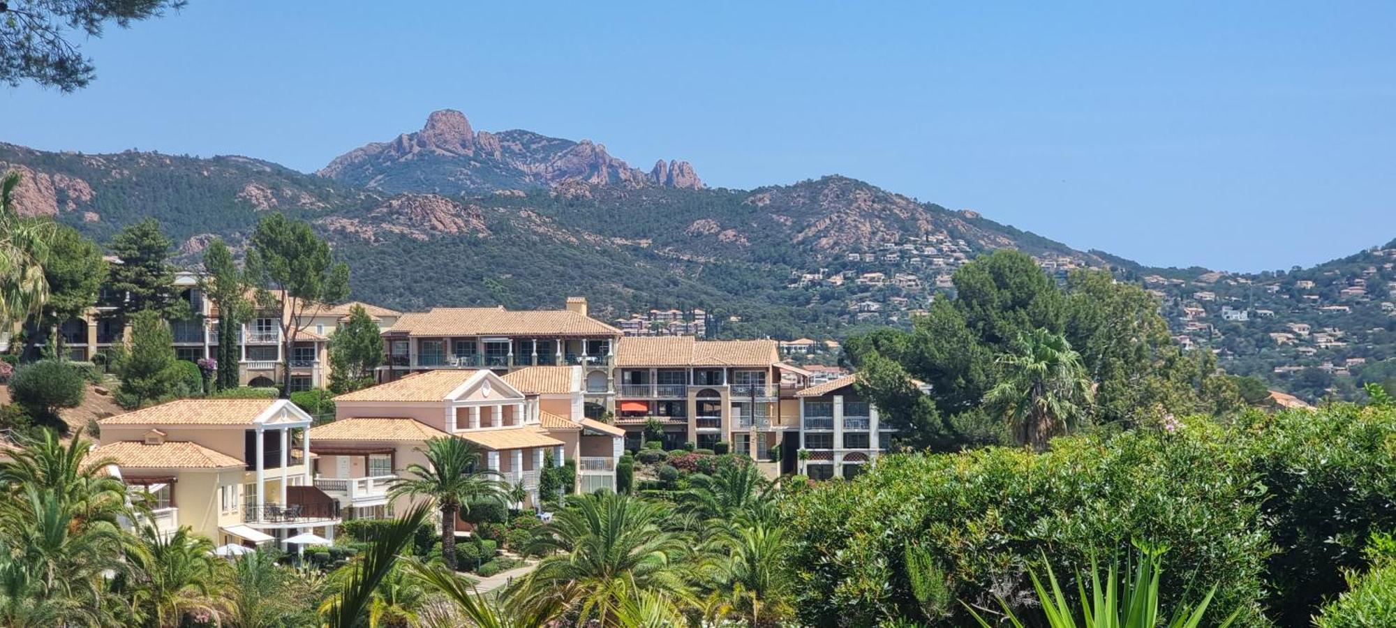 Agay Cap Esterel Le Hameau F2 Clim Plein Sud Dernier Etage Magnifique Vue Mer Saint-Raphaël Exteriér fotografie